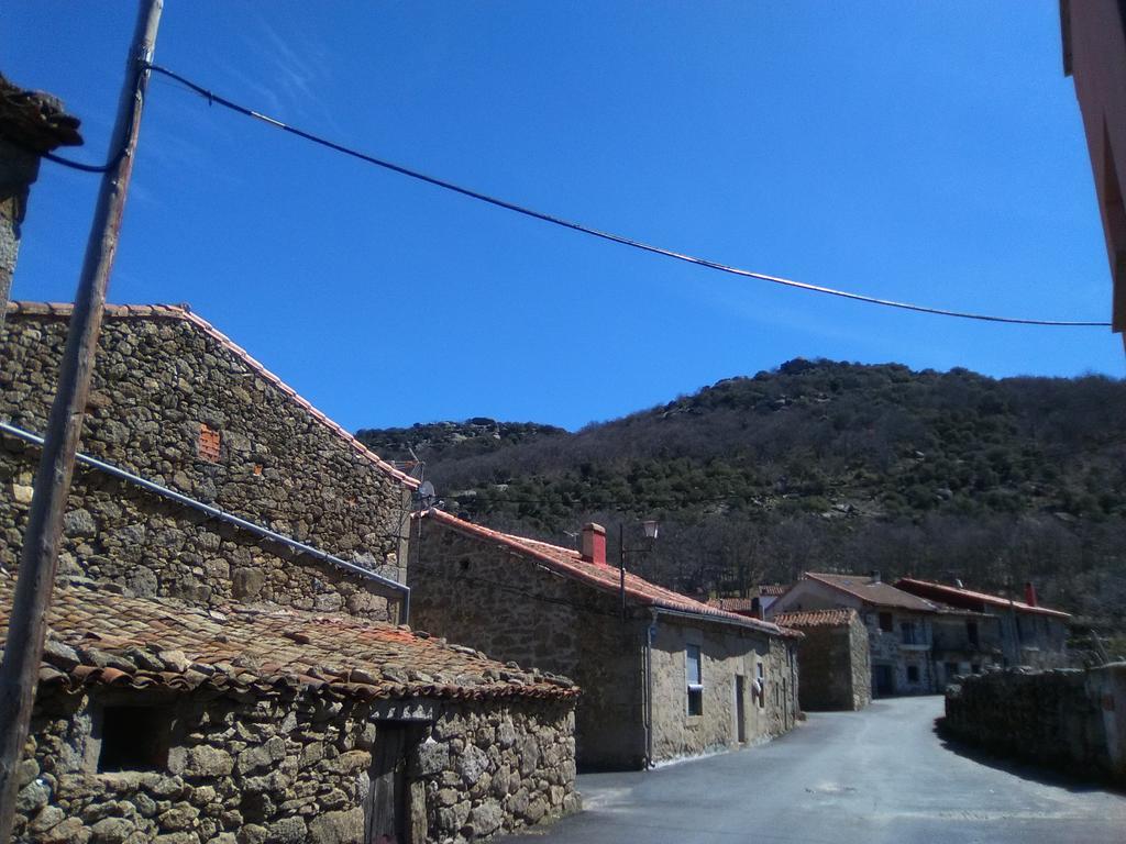 Apartamentos La Covatilla Neila de San Miguel Exteriér fotografie