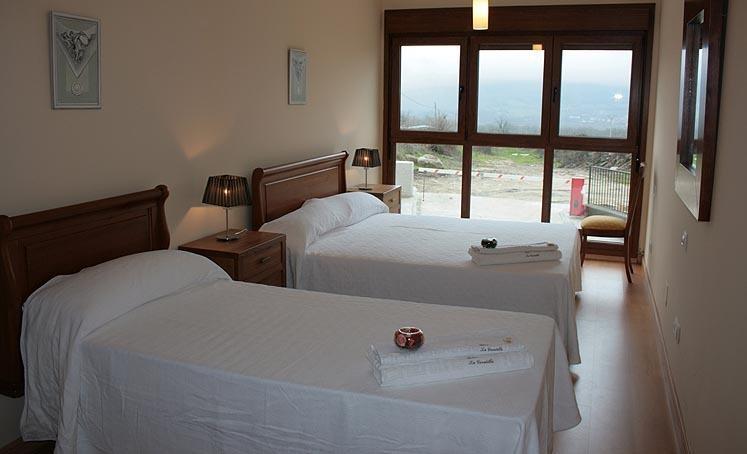 Apartamentos La Covatilla Neila de San Miguel Exteriér fotografie